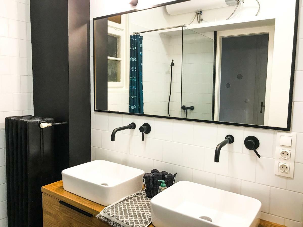 Spacious Bauhaus Icon Flat With Fitness Room In Central Buda, Close To The River And Margaret Island Budapest Exterior photo