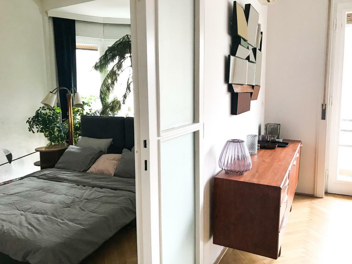 Spacious Bauhaus Icon Flat With Fitness Room In Central Buda, Close To The River And Margaret Island Budapest Exterior photo