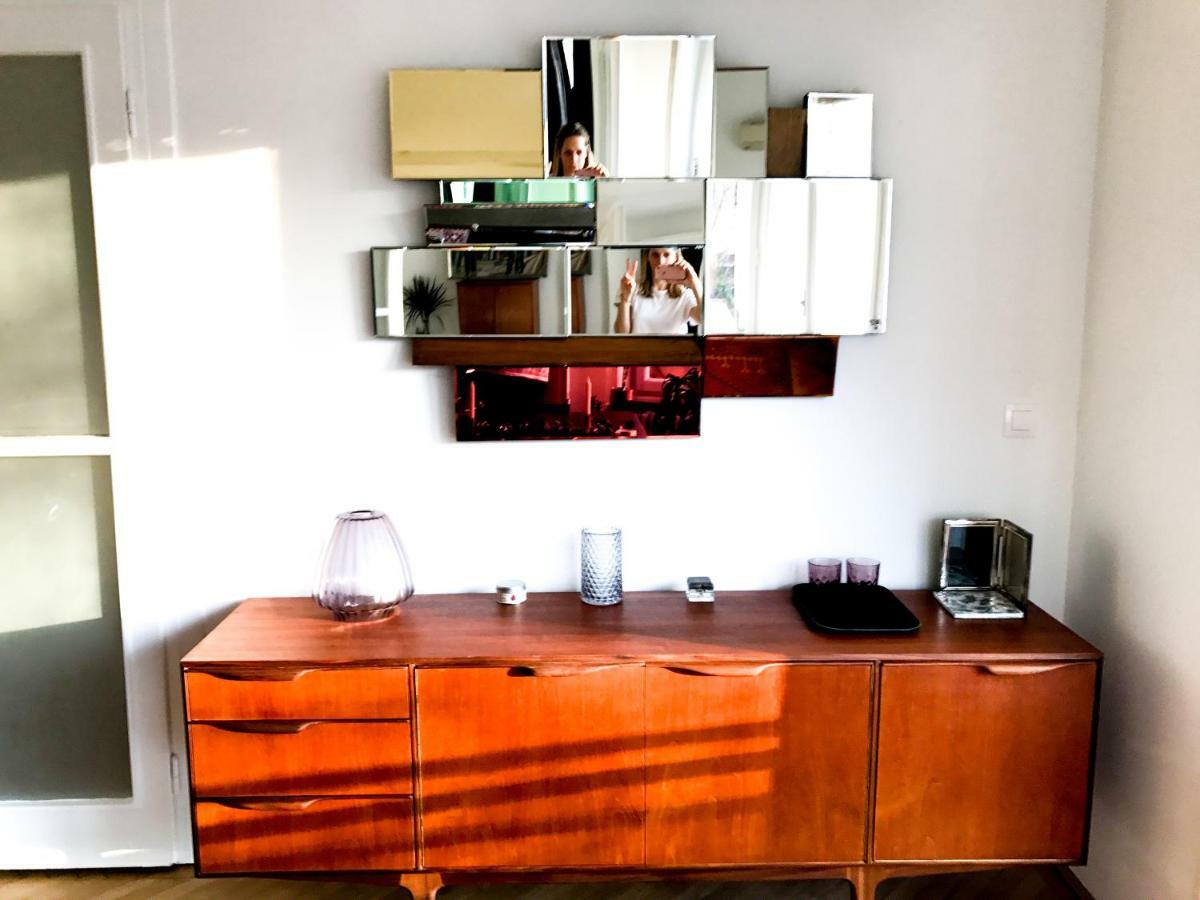 Spacious Bauhaus Icon Flat With Fitness Room In Central Buda, Close To The River And Margaret Island Budapest Exterior photo