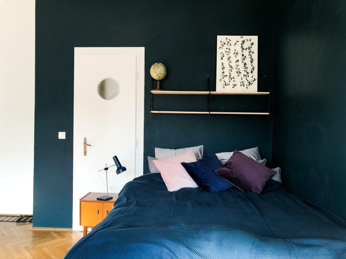 Spacious Bauhaus Icon Flat With Fitness Room In Central Buda, Close To The River And Margaret Island Budapest Exterior photo